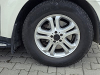 slider-img